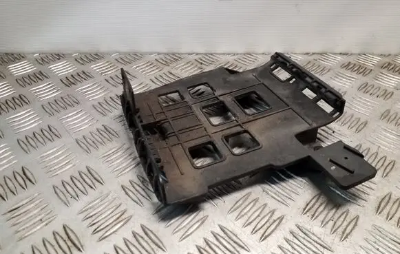 Volkswagen PASSAT B7 Engine control unit holder 3AA906507A