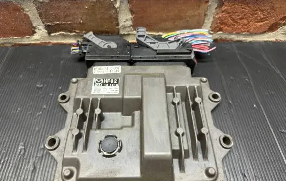 Mazda CX-30 Engine control unit/module ECU HF0218881B MB2798003475 K42381249