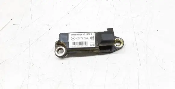 Mercedes-Benz Vaneo W414 Airbag deployment crash/impact sensor 4148200026