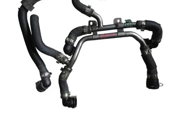 Engine coolant pipe/hose