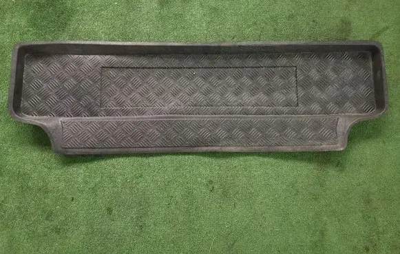 Dacia Logan I Rubber trunk/boot mat liner 101336