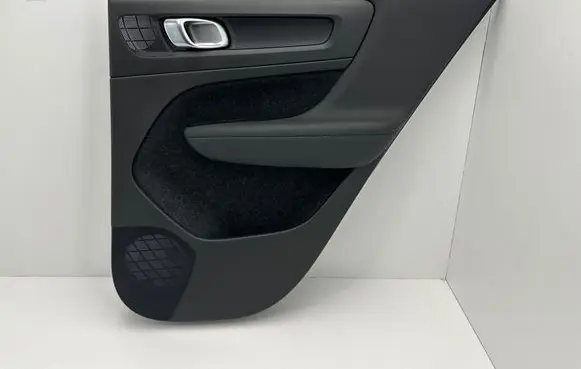 Volvo XC40 Rear door card panel trim