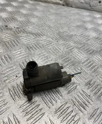 Hyundai Matrix Windscreen/windshield washer pump 9851025100