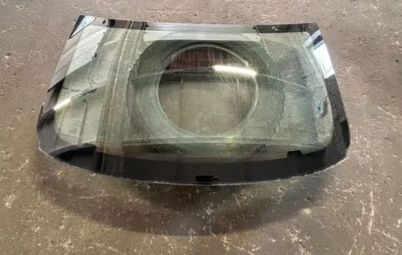 Jaguar XE Rear windscreen/windshield window 43R011583 E000199 AS2M3232DOT682