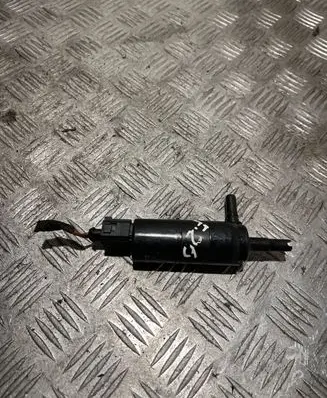 BMW X3 F25 Headlight washer pump 721779202