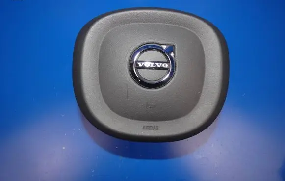 Volvo V60 Steering wheel airbag 39825814 1T001182250830