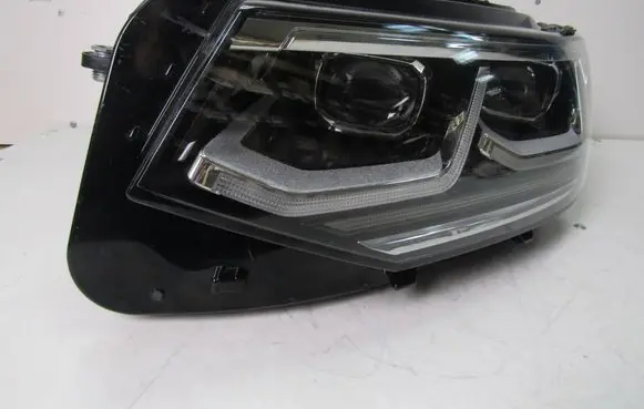 Volkswagen Tiguan Headlight/headlamp 5NB941081G 030111923300