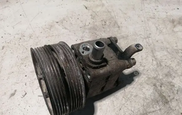 Volvo S80 Power steering pump 31200569 6G913A696NA 6G9N3A733AA