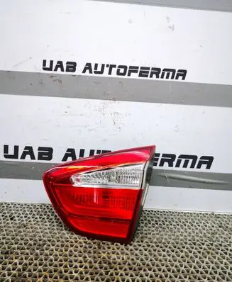 KIA Rio Tailgate rear/tail lights 924041W2