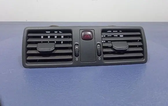 Volvo XC90 Dashboard side air vent grill/cover trim 3409400