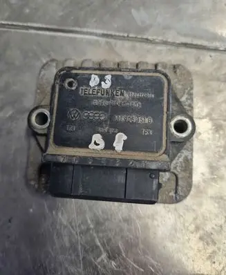 Volkswagen PASSAT B3 Ignition amplifier control unit 191906351B