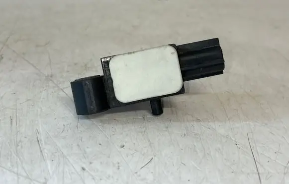 Audi A6 S6 C6 4F Airbag deployment crash/impact sensor 4F0959651