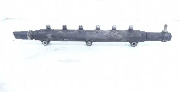 Volvo S60 Fuel main line pipe 0445215010 8658252 0281002527