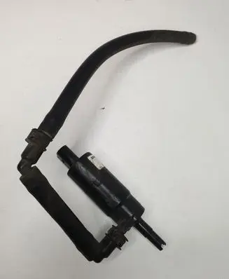 BMW 7 E65 E66 Headlight washer pump 837743001
