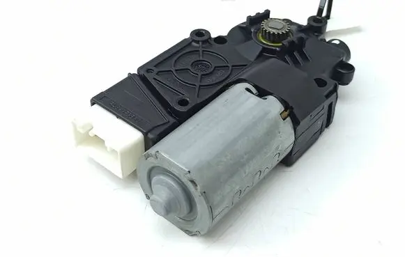 Mercedes-Benz GLK (X204) Sunroof motor/actuator 2048200808 A2048200808 A2048200408