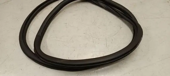 Audi A3 8Y Rear door rubber seal (on body) 8Y4833721B
