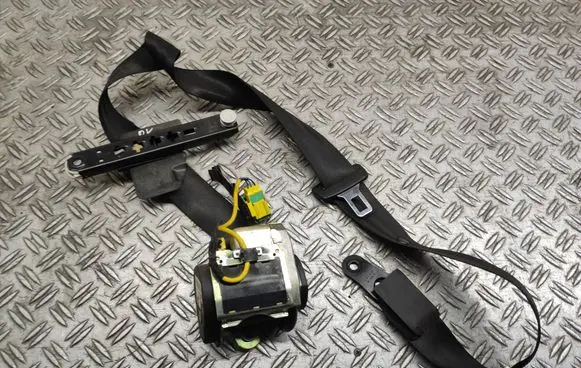Volkswagen Phaeton Front seatbelt 601420700 008L000 1344