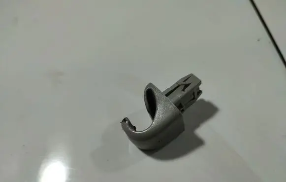 Sun visor clip/hook/bracket