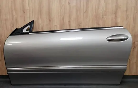 Mercedes-Benz CLK A209 C209 Door (2 Door Coupe)