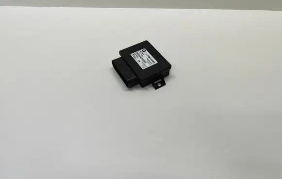 BMW 5 F10 F11 Hand brake control module 686380001 0132071020 23122010
