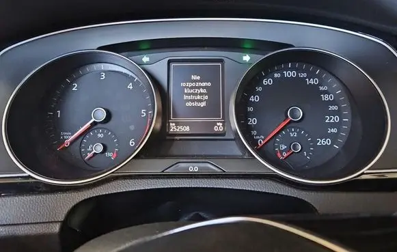 Volkswagen PASSAT B8 Speedometer (instrument cluster) 3G0920751A IMPRK1569297