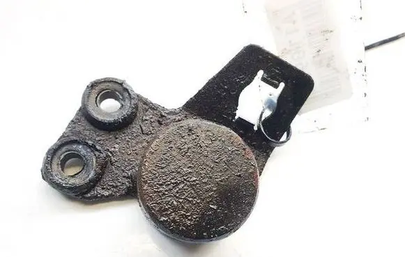 Hyundai Santa Fe Engine mounting bracket 