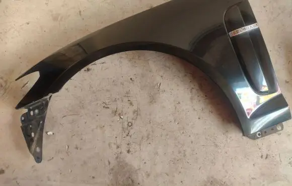 Jaguar XF X250 Fender 8X2316135