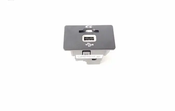 Ford Mondeo MK V USB socket connector GC3T14F014AB