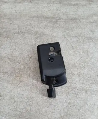 Audi 80 90 S2 B4 Seat back rest lock catch 8A5885734