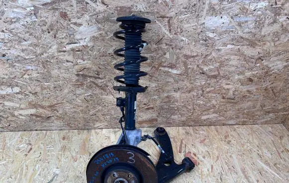 Volvo XC40 Front wheel hub spindle knuckle 32246642 32221282