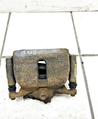 Volkswagen Tiguan Front brake caliper 