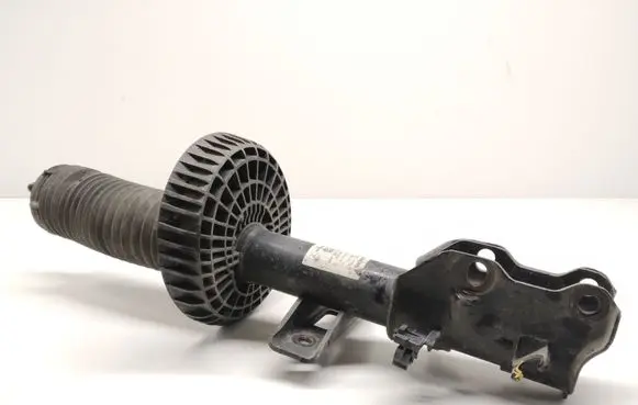 Mercedes-Benz Vito Viano W447 Front shock absorber/damper A4473203300