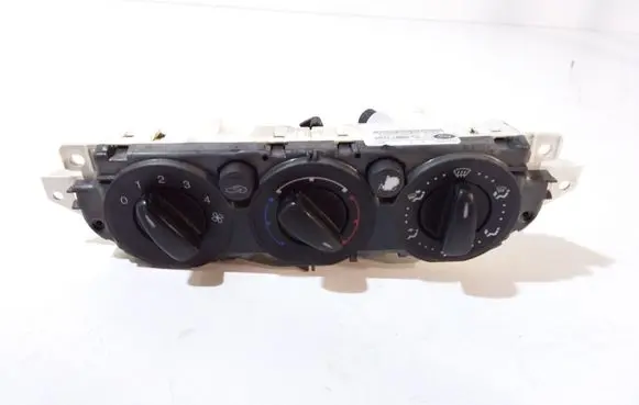 Ford Focus C-MAX Climate control unit 69607003