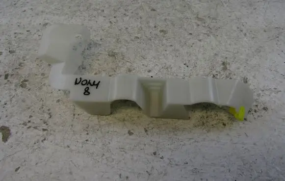 Audi A4 S4 B9 Front bumper mounting bracket 8W0807284E