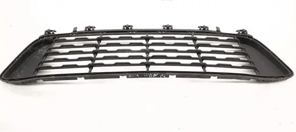 BMW X1 F48 F49 Quarter panel pressure vent 7354773