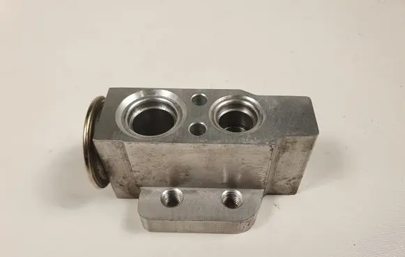 Audi A6 S6 C7 4G Air conditioning (A/C) expansion valve 4G0820181A