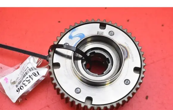 Skoda Octavia 985 Crankshaft pulley 05E109088D