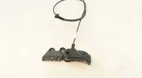 BMW 3 F30 F35 F31 Engine bonnet (hood) release handle 7221913 51437221913 7309606
