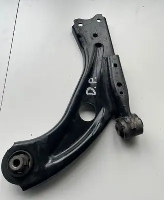 Opel Combo E Front control arm 98138522