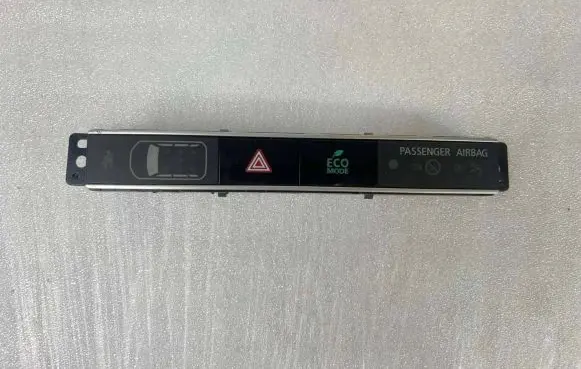 Mitsubishi Outlander Hazard light switch 8002C642