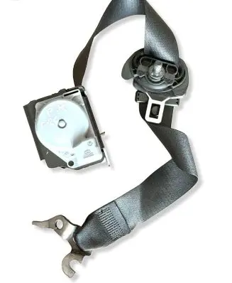 BMW X3 F25 Front seatbelt S1725843104