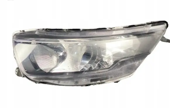 Iveco Daily 6th gen Headlight/headlamp 05801473750