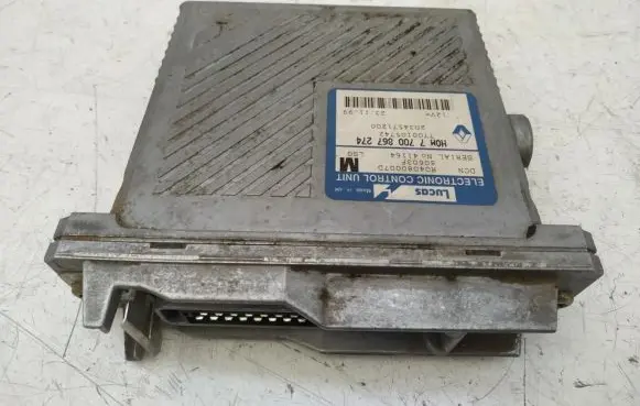 Mitsubishi Carisma Engine control unit/module 77105742