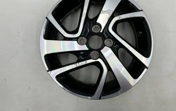 Toyota Aygo AB40 R15 alloy rim b000908277