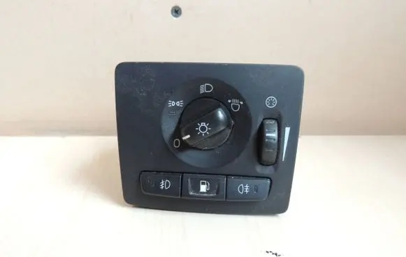 Volvo V50 Light switch 30772412