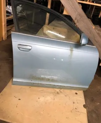 Audi A6 S6 C6 4F Front door