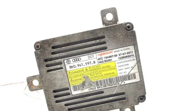 Audi A5 8T 8F Voltage converter/converter module 8K0941597B