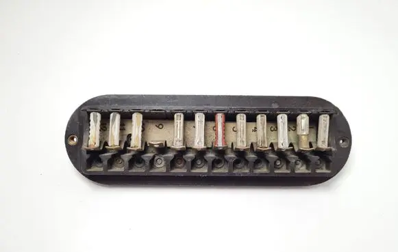 Mercedes-Benz COMPAKT W115 Fuse module 0005458001 08714004