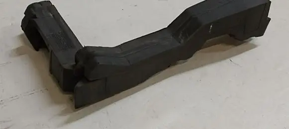 Audi A4 S4 B8 8K Fender foam support/seal 8K0823722H