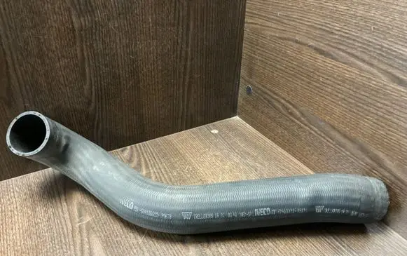 Iveco Daily 4th gen Intercooler hose/pipe 504136612